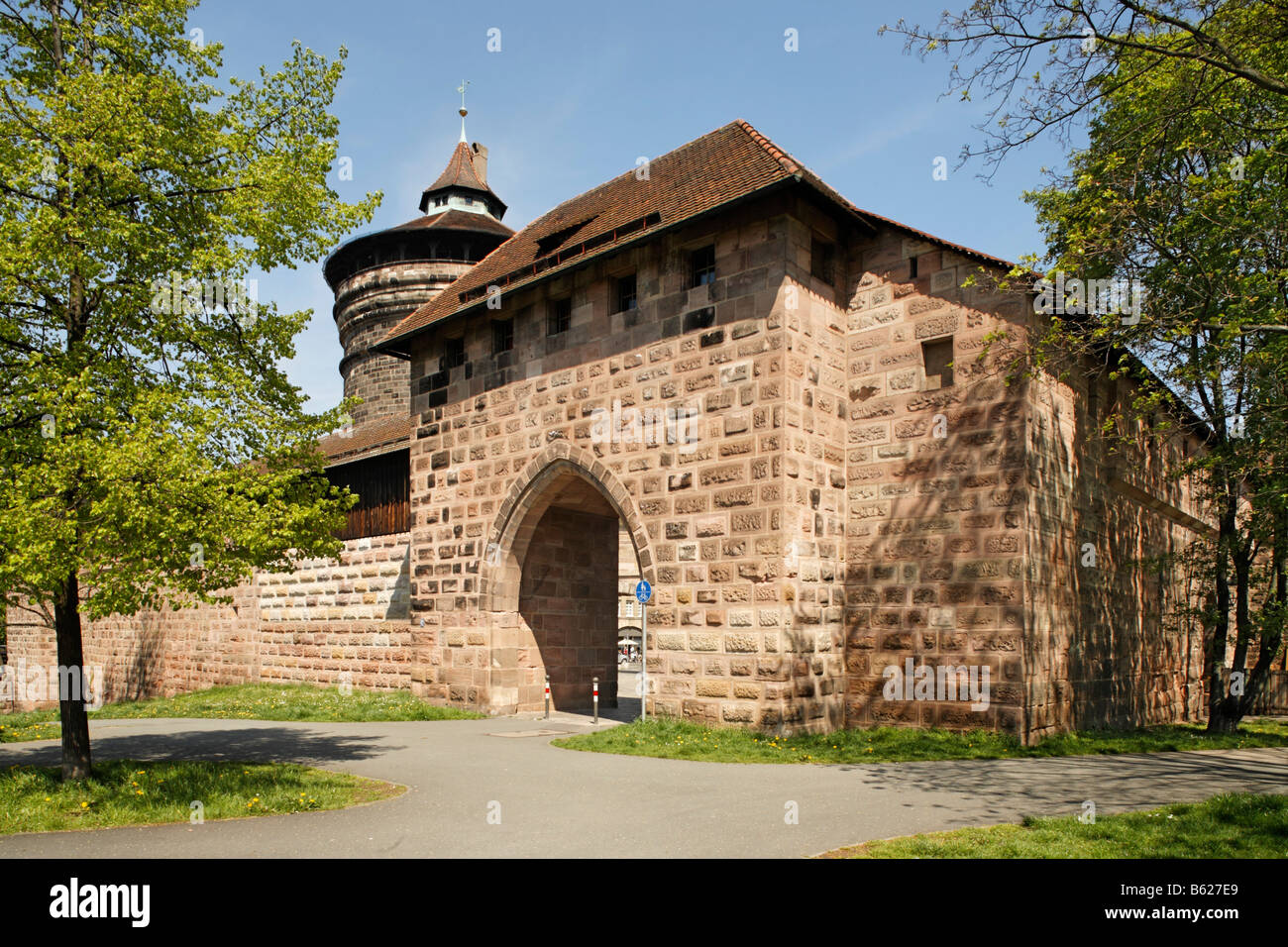 Splittertor Gate, les murailles de la ville, tour fortifiée, centre-ville historique, Nuremberg, Middle Franconia, Bavaria, Germany, Europe Banque D'Images