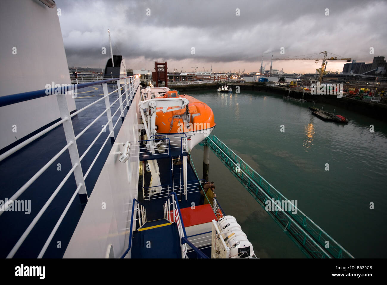 LD Lines Ferry transportant passagers et marchandises normales - Voyager, nouveau à la flotte, Le Havre Banque D'Images