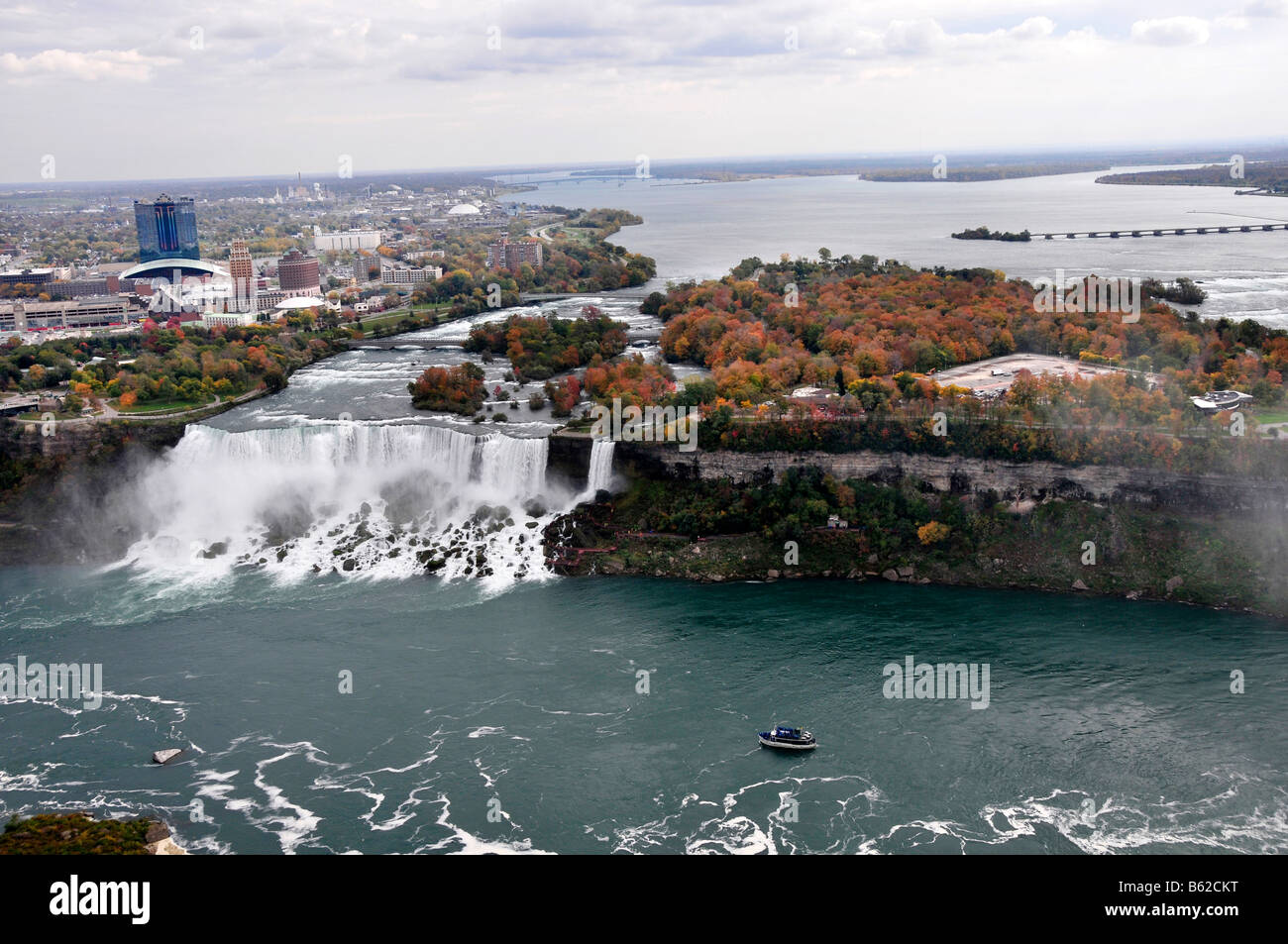 Vue aérienne de Niagara Falls de la tour Skylon Ontario Canada Banque D'Images