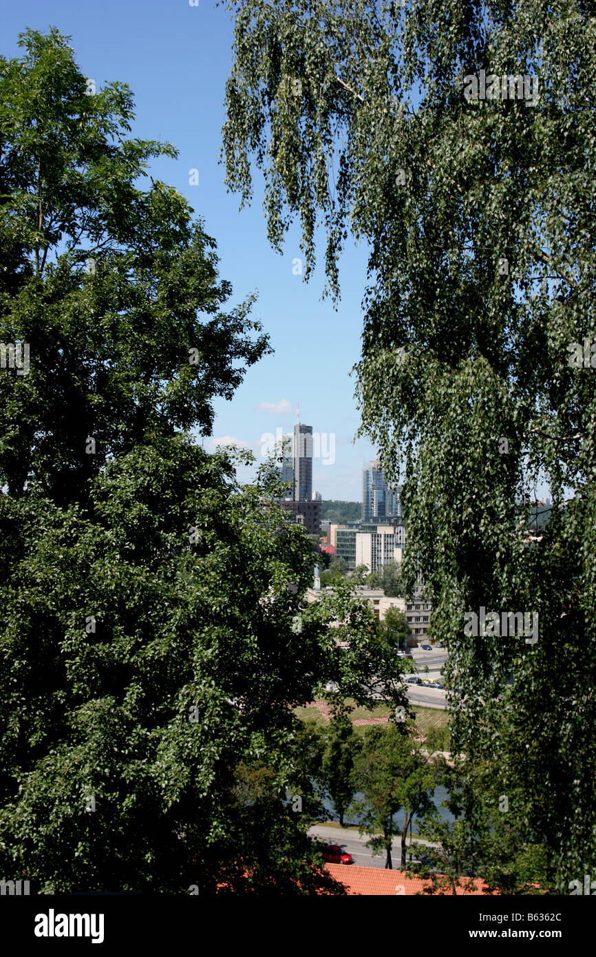 Le centre-ville de Vilnius, en vue du château supérieur, la Lituanie. Banque D'Images