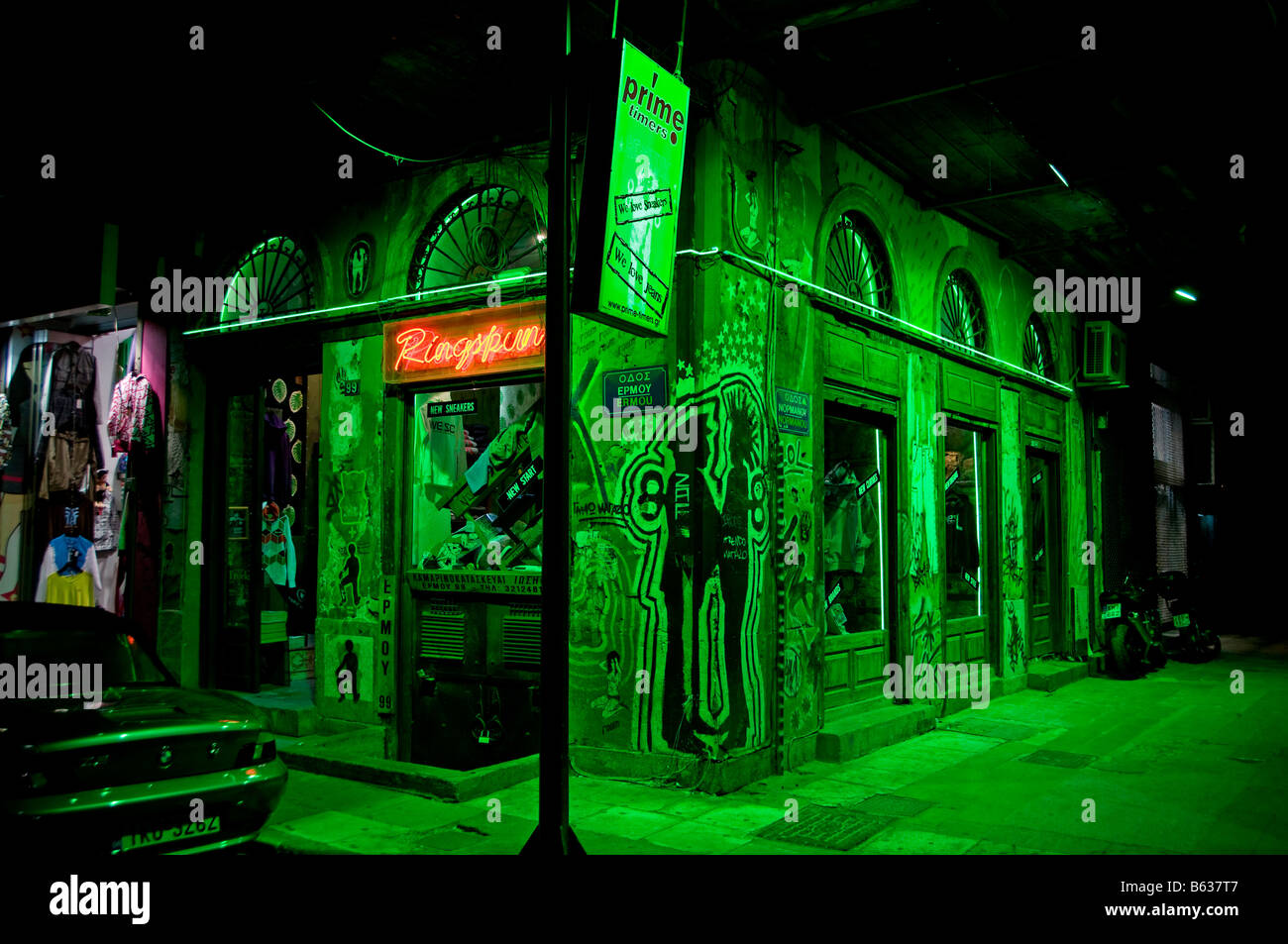 Feu vert du quartier commerçant de Plaka Athènes Grèce Greek Banque D'Images