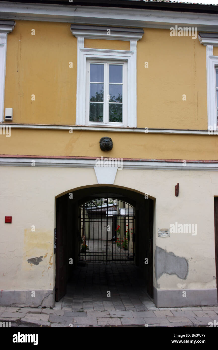 Arch gates, Vilnius, Lituanie Banque D'Images