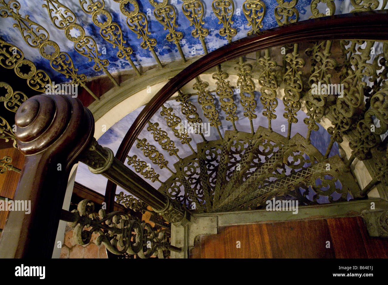 Escalier en spirale, Cheong Fatt Tze Mansion, Penang, Malaisie Banque D'Images