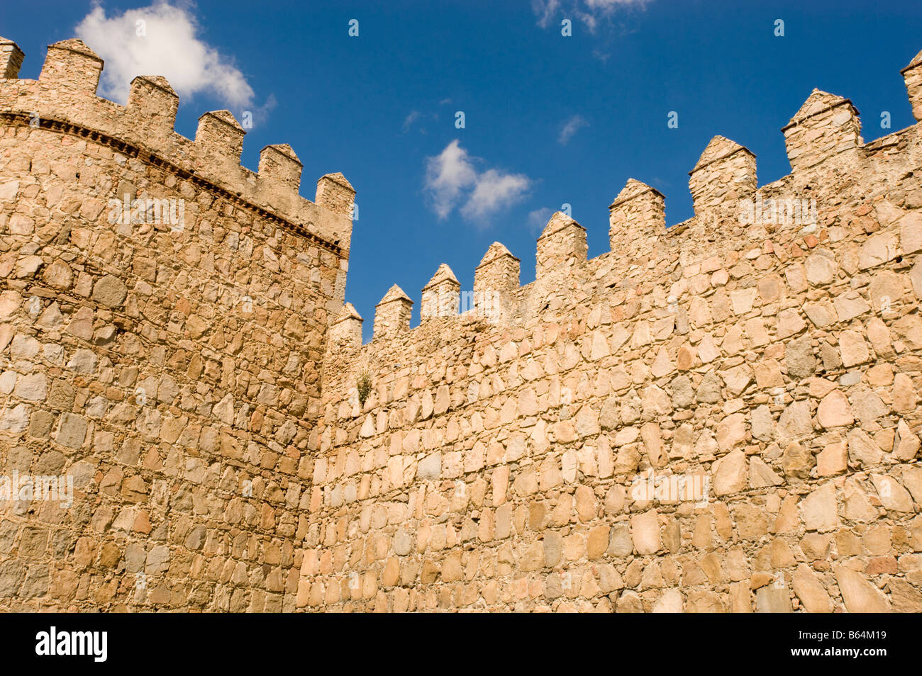 Les murs de la vieille ville et ses remparts à Avila. Espagne Banque D'Images