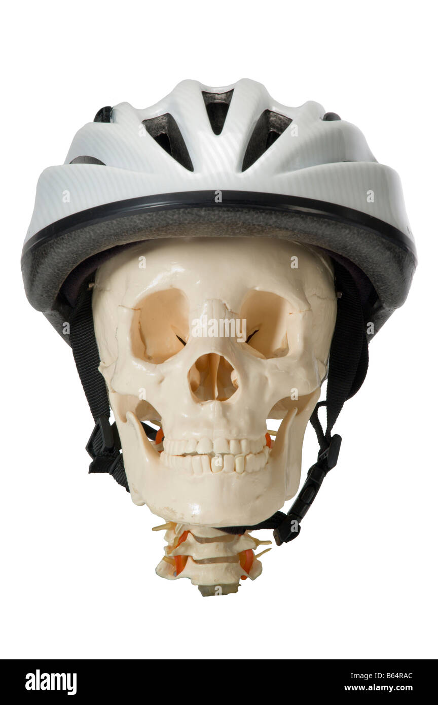 Crâne humain dans casque de vélo Banque D'Images