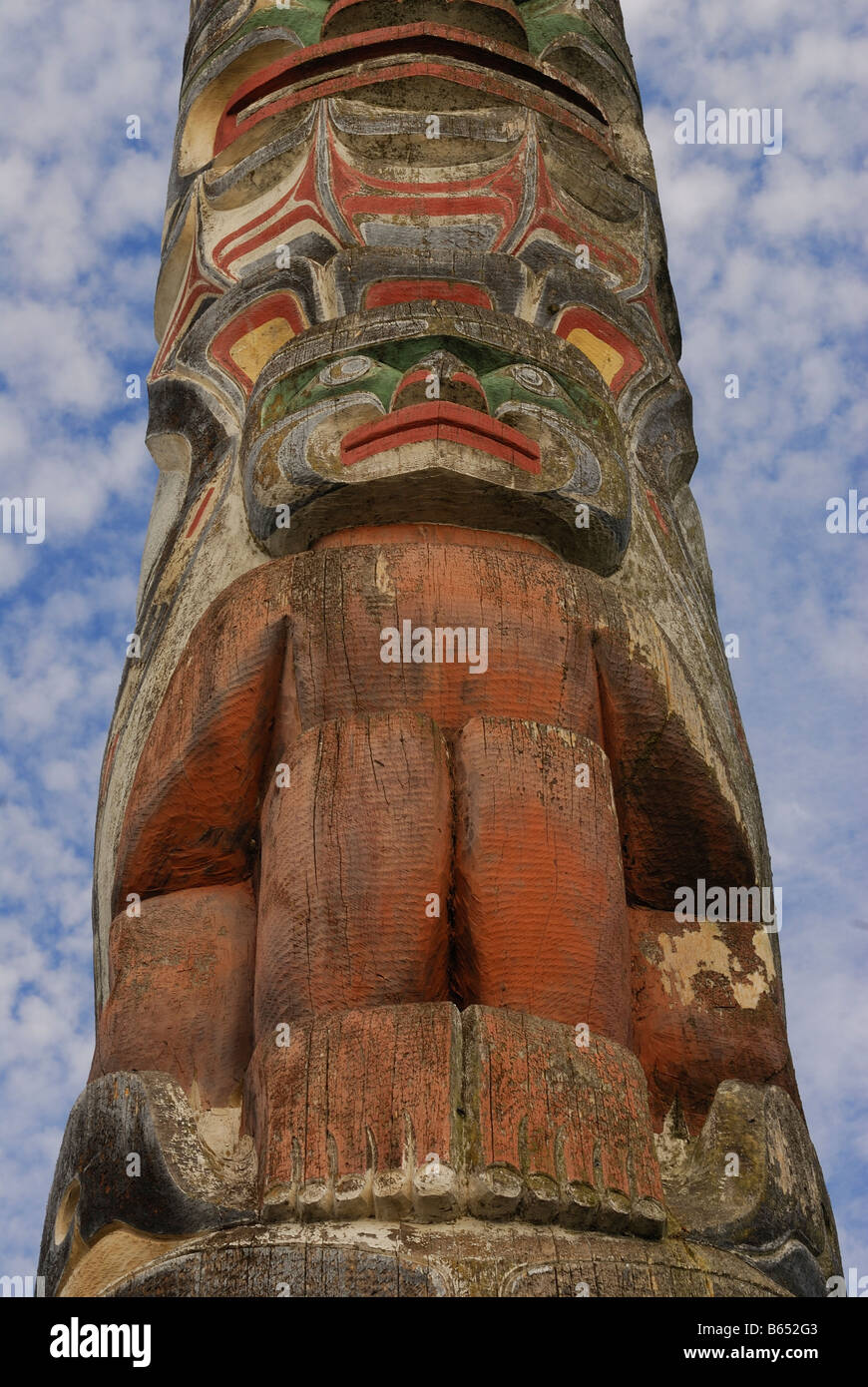 Totem haïda en bois l'art indien traditionnel Vancouver British Columbia canada Banque D'Images