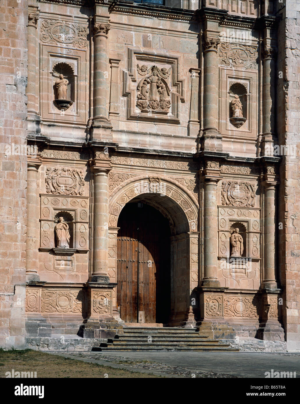 Yanhuitlan, au Mexique. Porte Ex-Convento Banque D'Images