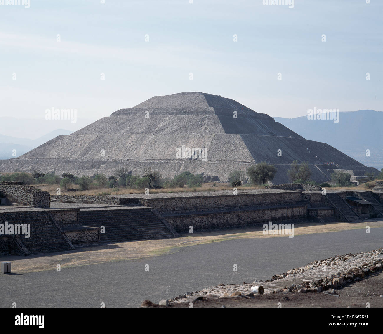 Mexique Teotihuacan Pyramide du soleil Banque D'Images