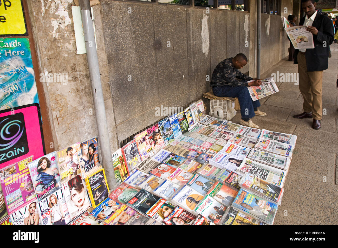 Journaux Nairobi Kenya Afrique Banque D'Images