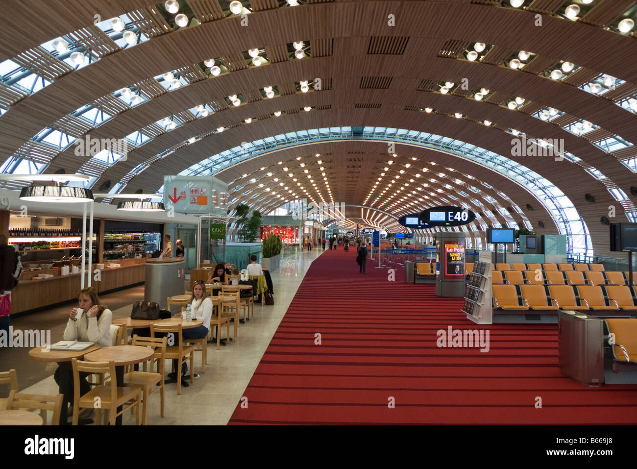 Aéroport charles gaulle Banque de photographies et d’images à haute résolution Alamy