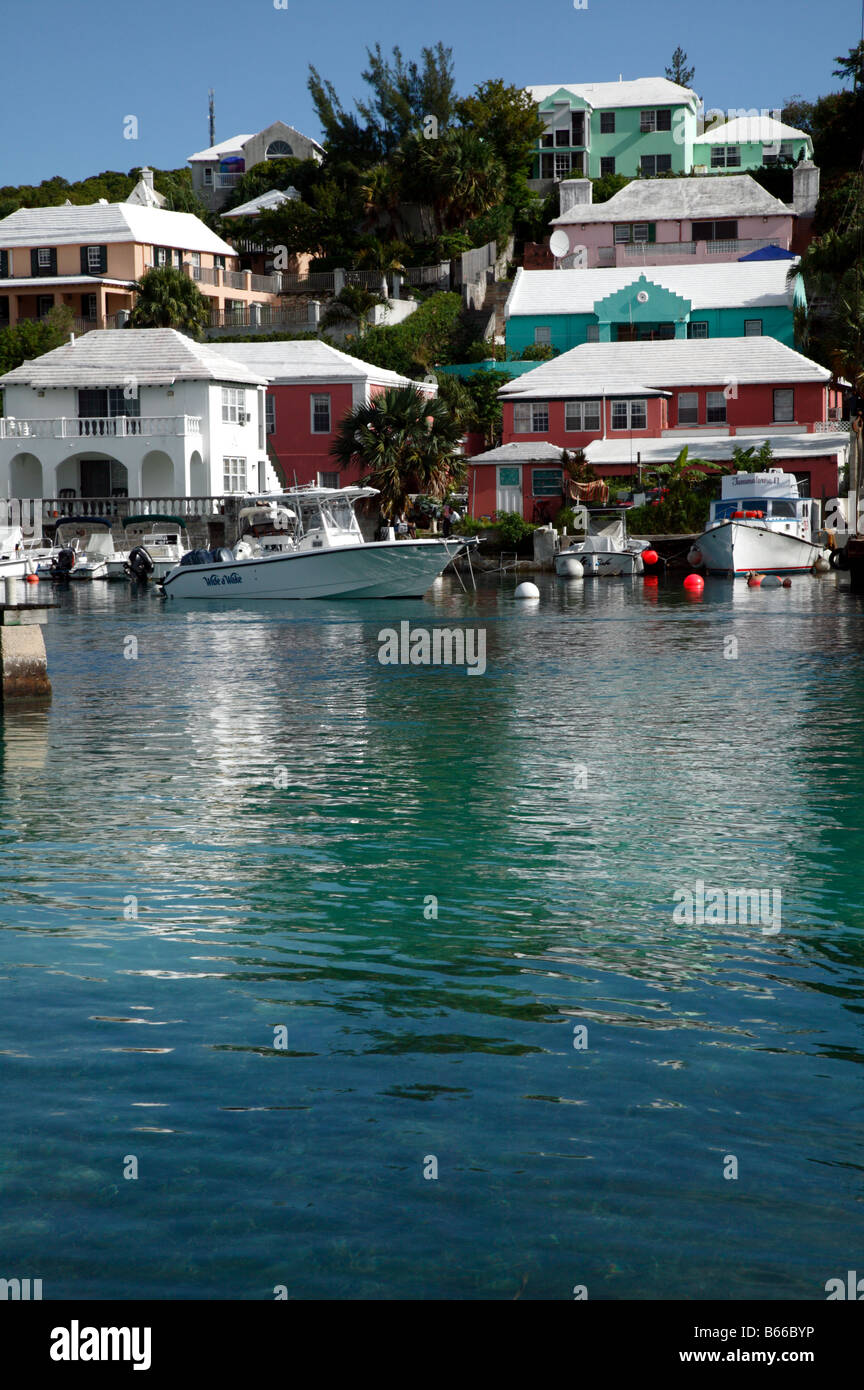 Photo de l'Flatts Village près du Pont de Pierre Lapointe, paroisse de Hamilton, Bermudes Banque D'Images