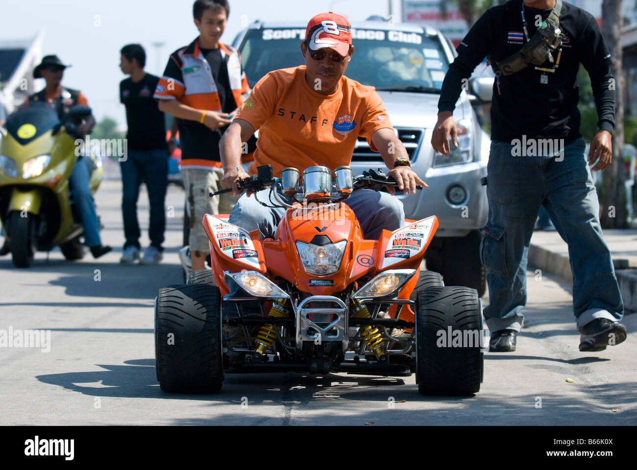 Moto Quad modifié pour street et circuit Banque D'Images Moto Quad modifié pour street et circuit Banque D'Images