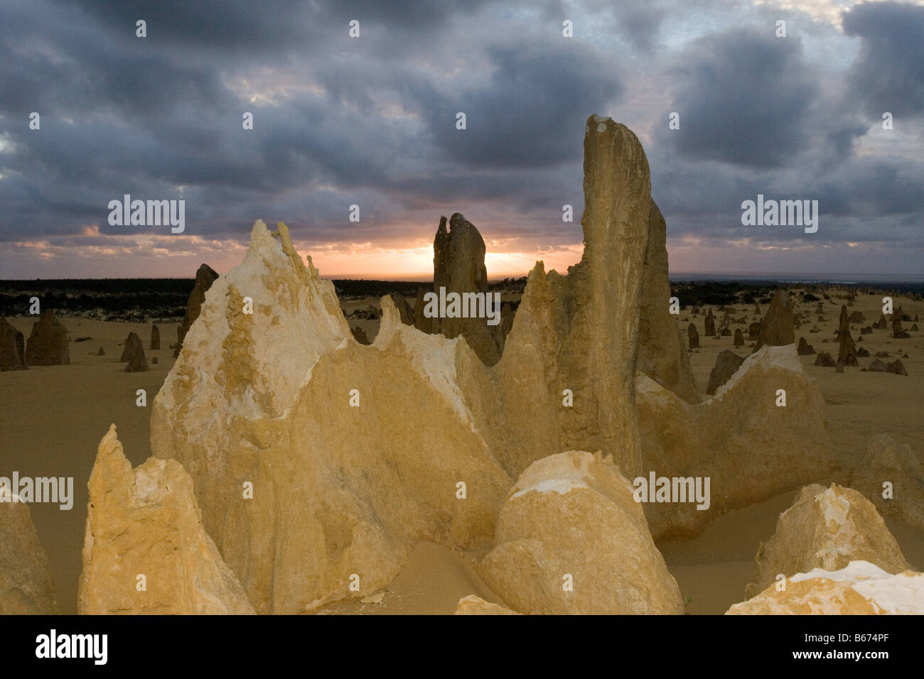 Le parc national de Nambung perth pinnacles Banque D'Images