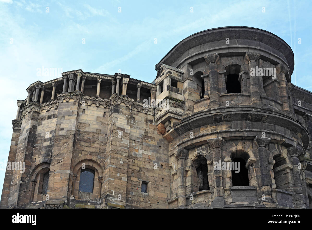 Porte de ville romaine Porta Nigra (180 AD), UNESCO World Heritage Site, Trèves, Rhénanie-Palatinat, Allemagne Banque D'Images