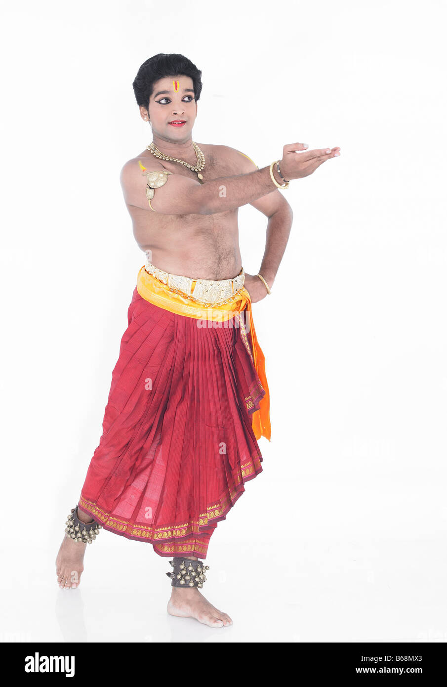 Danseuse classique Bharathanatyam mâle de Tamil Nadu en Inde du Sud Banque D'Images