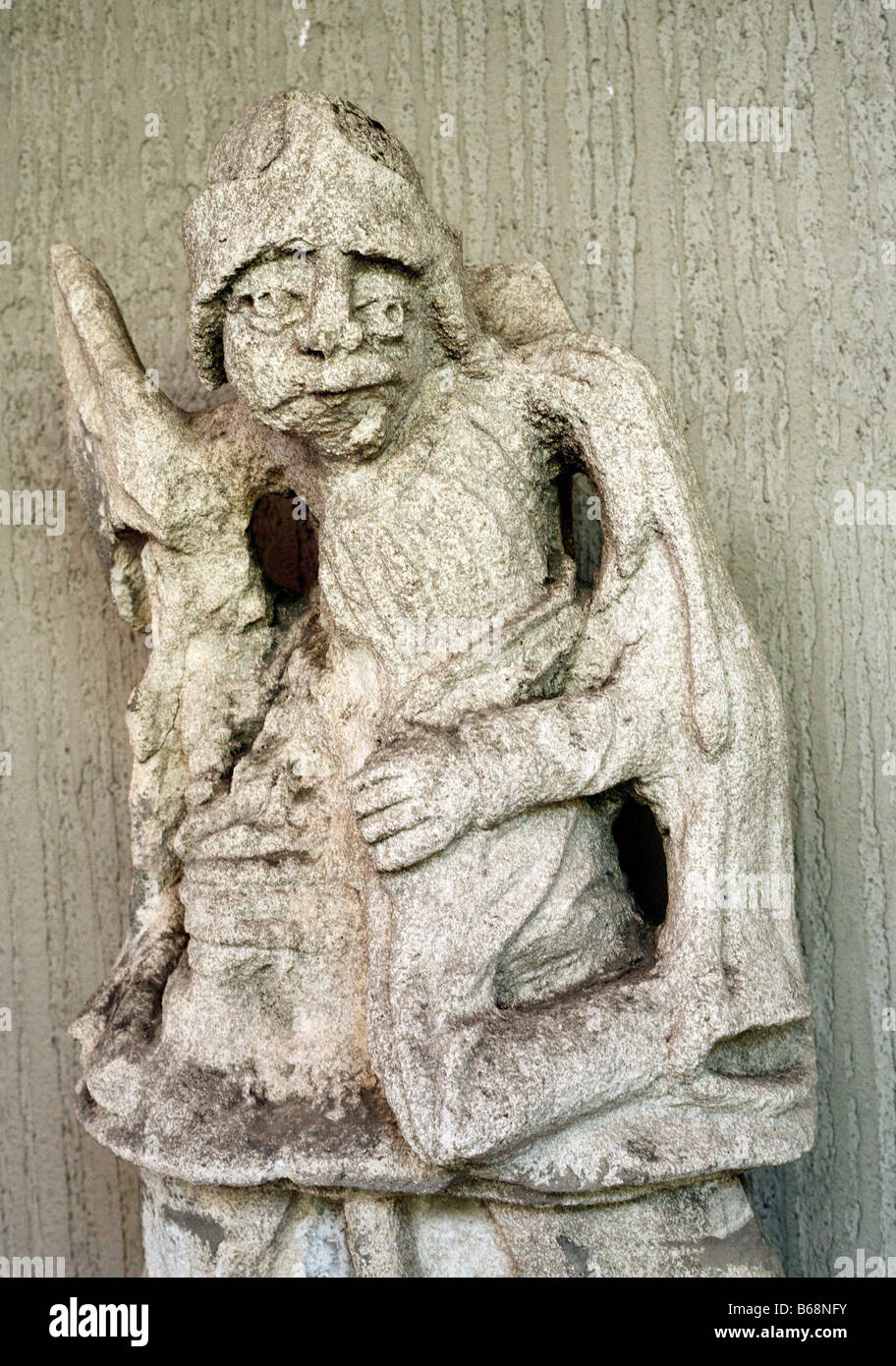 Décor d'architecture, sculpture gothique (15e siècle), Musée Sainte Croix, Poitiers, Poitou, France Banque D'Images