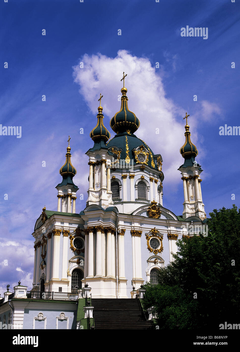 Dômes de Eglise de Saint-andré à Kiev, Ukraine Banque D'Images