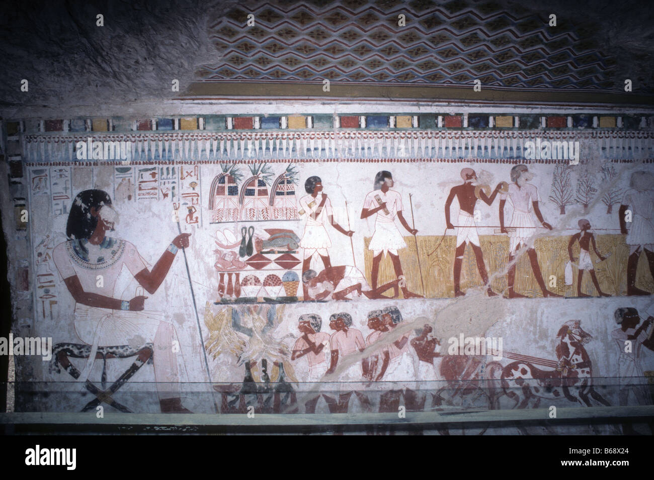 Peinture murale dans la Tombe de Menna une 18e dynastie scribe et l'inspecteur des propriétés dans toute l'Égypte Tombeau de nobles Cisjordanie Lux Banque D'Images