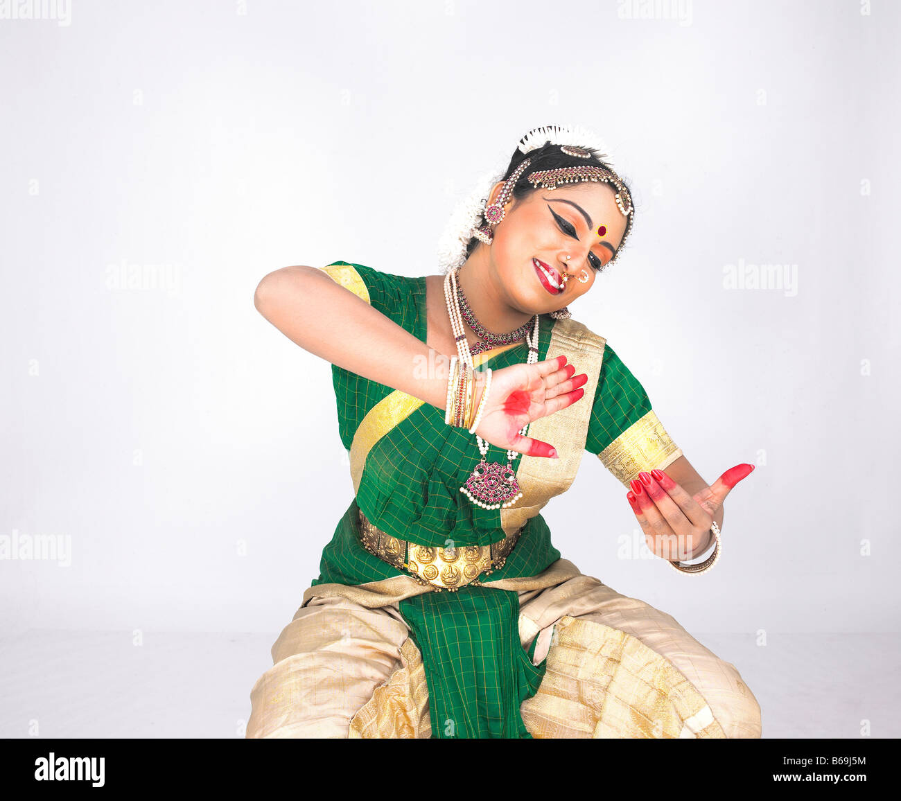 Bharathanatyam femme danseuse de Tamil Nadu en Inde du Sud Banque D'Images