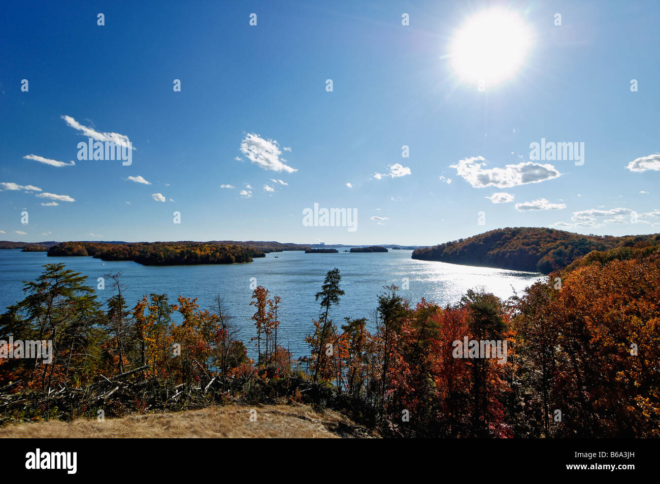 Watts Bar Lake et la couleur en automne Rhea Comté Ohio Banque D'Images