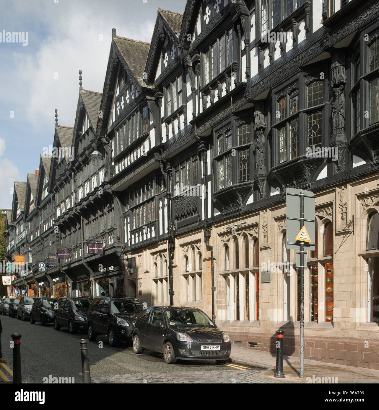 Half-Timbered Chester Street de boutiques Banque D'Images Half-Timbered Chester Street de boutiques Banque D'Images