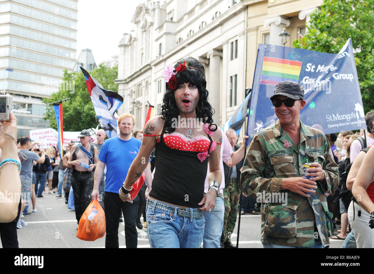 Amy Winehouse fancy dress reveler à Gay Pride Parade, Londres, 2008 Banque D'Images