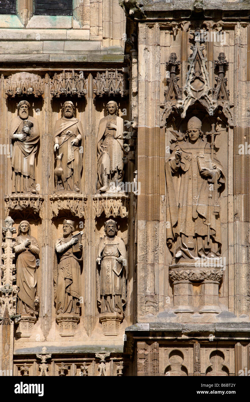 Beverley Minster fondée au 8ème siècle construite principalement 13e 14e siècles sculptures East Riding of Yorkshire UK Grande Bretagne Banque D'Images