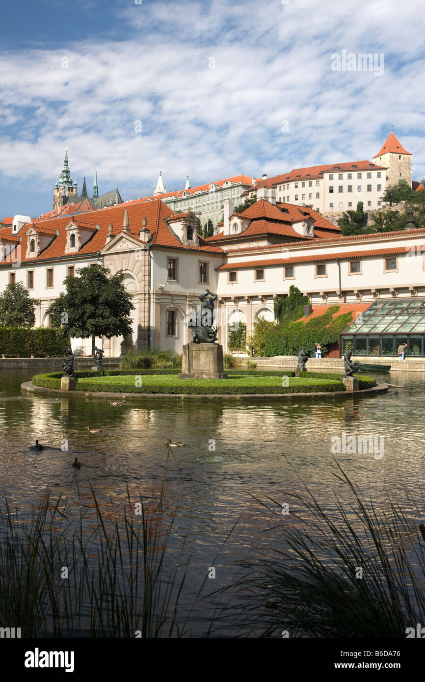 Palais Wallenstein étang jardin Ornement Mala Strana Prague RÉPUBLIQUE TCHÈQUE Banque D'Images