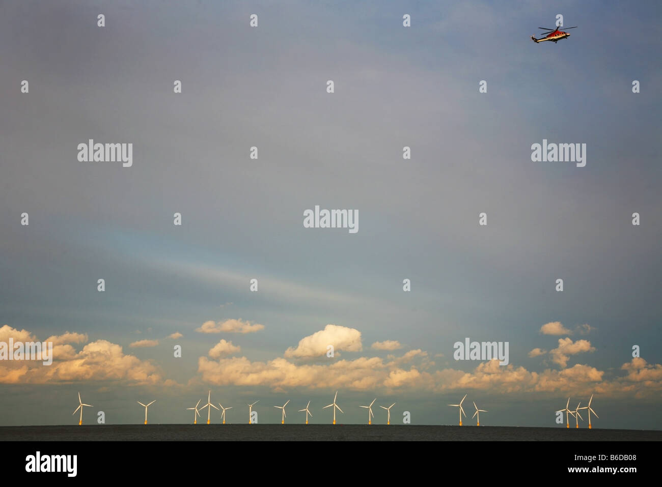 Éoliennes Scroby wind farm Sea Norfolk UK Banque D'Images