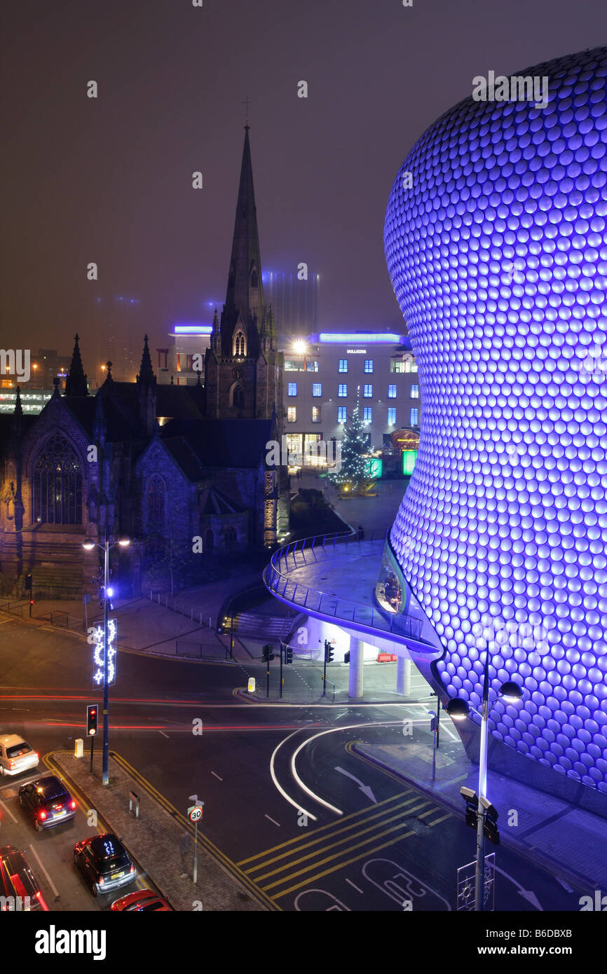 Centre commercial Bullring birmingham selfridges architecture nuit Banque D'Images