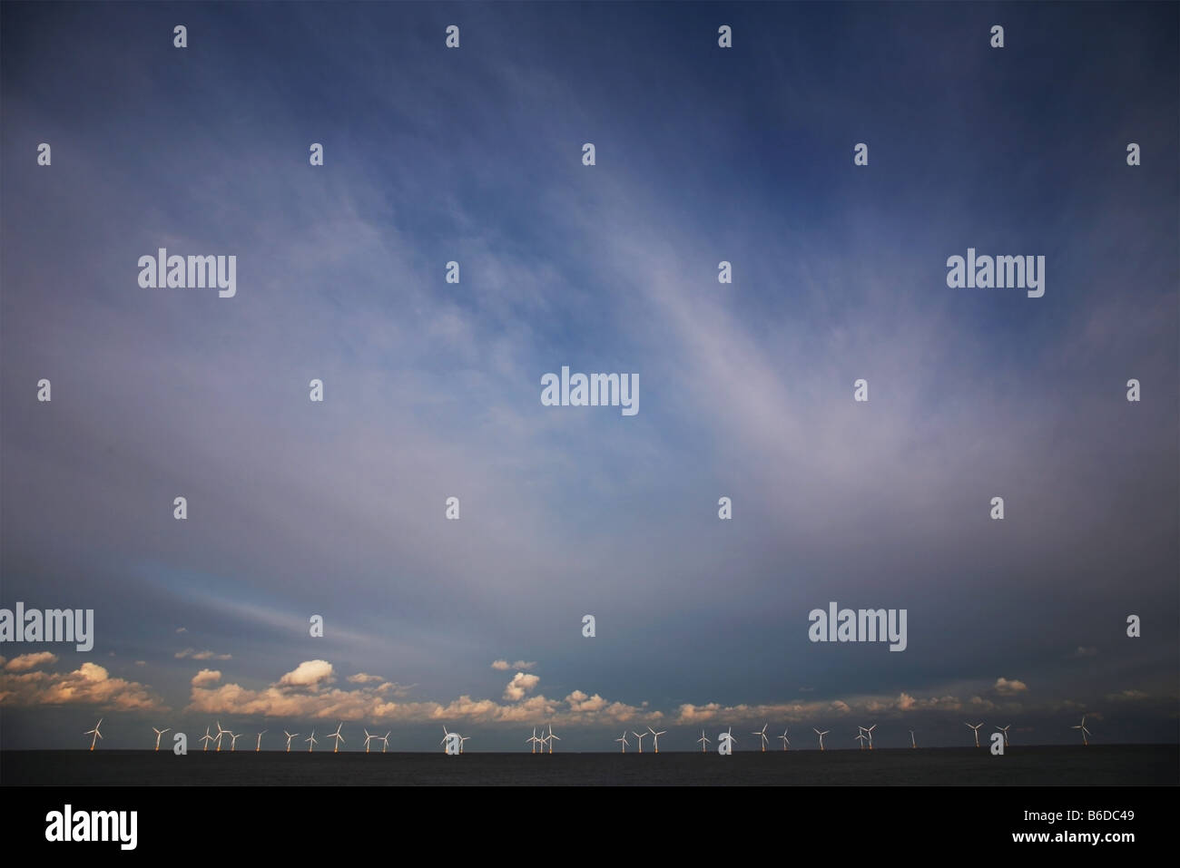 Éoliennes Scroby wind farm Sea Norfolk UK Banque D'Images