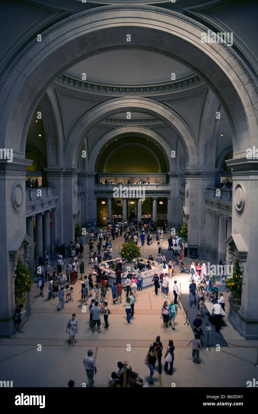 Hall d'entrée principal du Metropolitan Museum of Art de New York City Banque D'Images