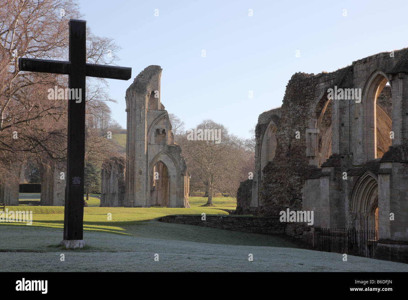 La croix à l'abbaye de Glastonbury, Somerset, Angleterre, Royaume-Uni Banque D'Images