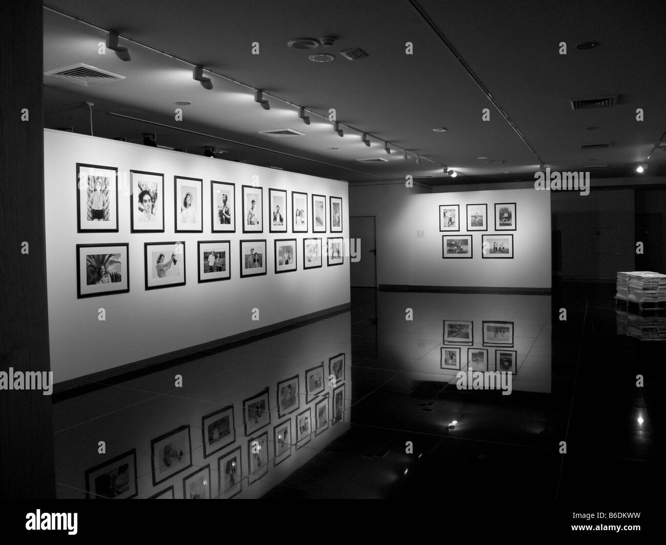 Exposition de photographie à Bet Hatefutsoth Musée Nachum Goldman de la Diaspora juive Banque D'Images