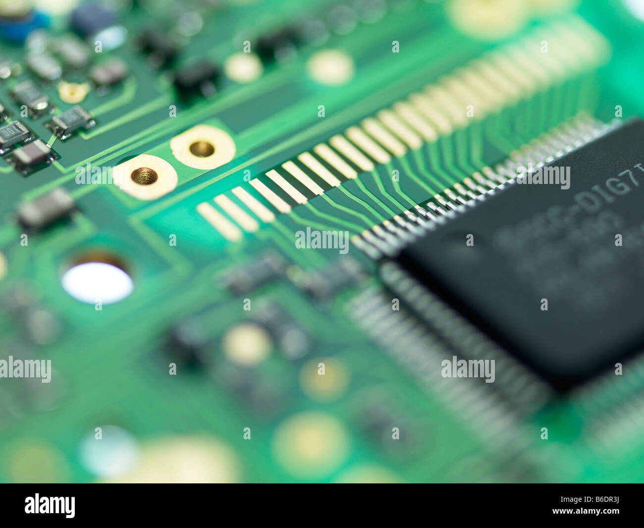 Puce du microprocesseur dans un circuit board Banque D'Images