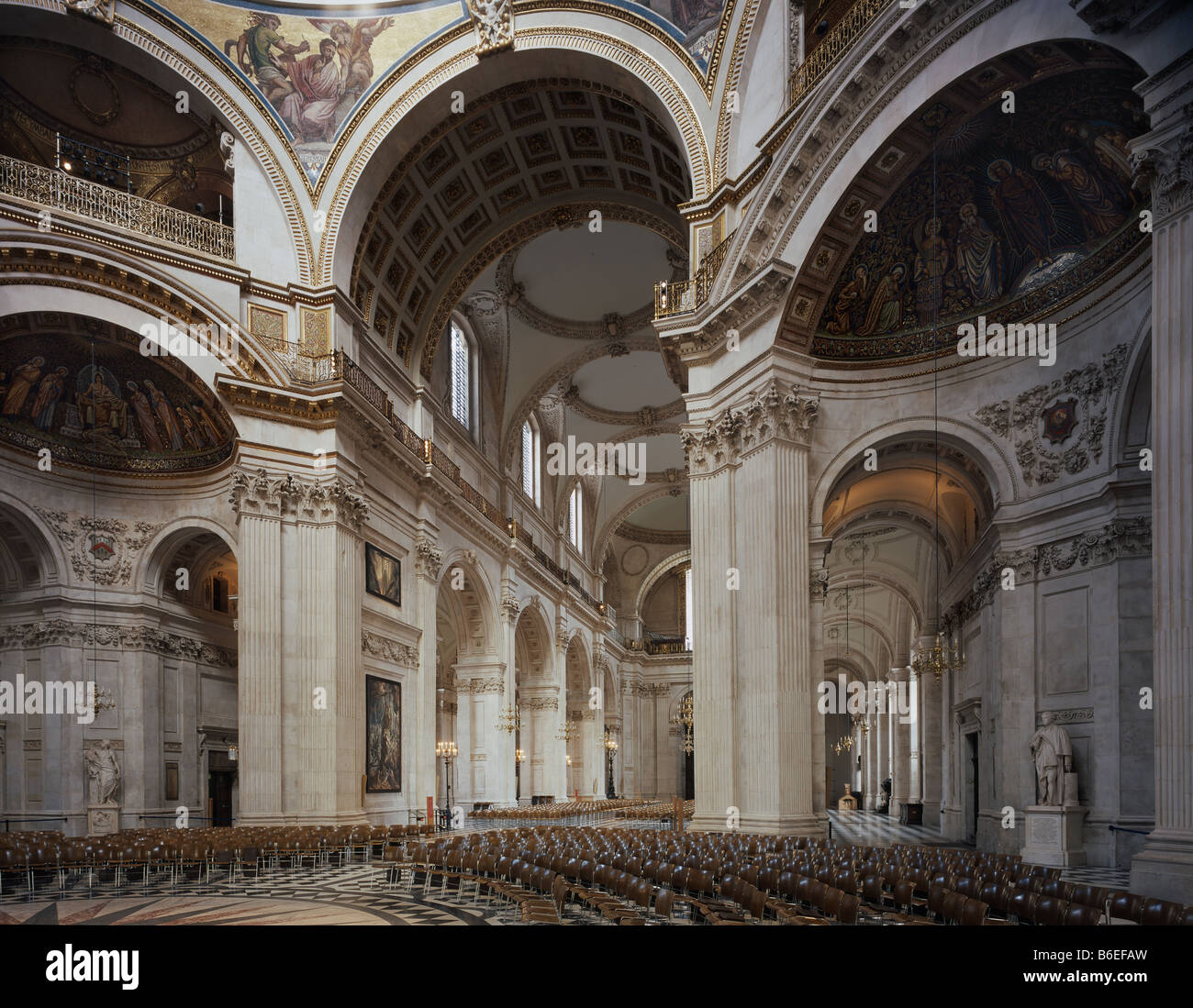 Saint Paul's Cathedral nef et bas-côtés d'EST Banque D'Images