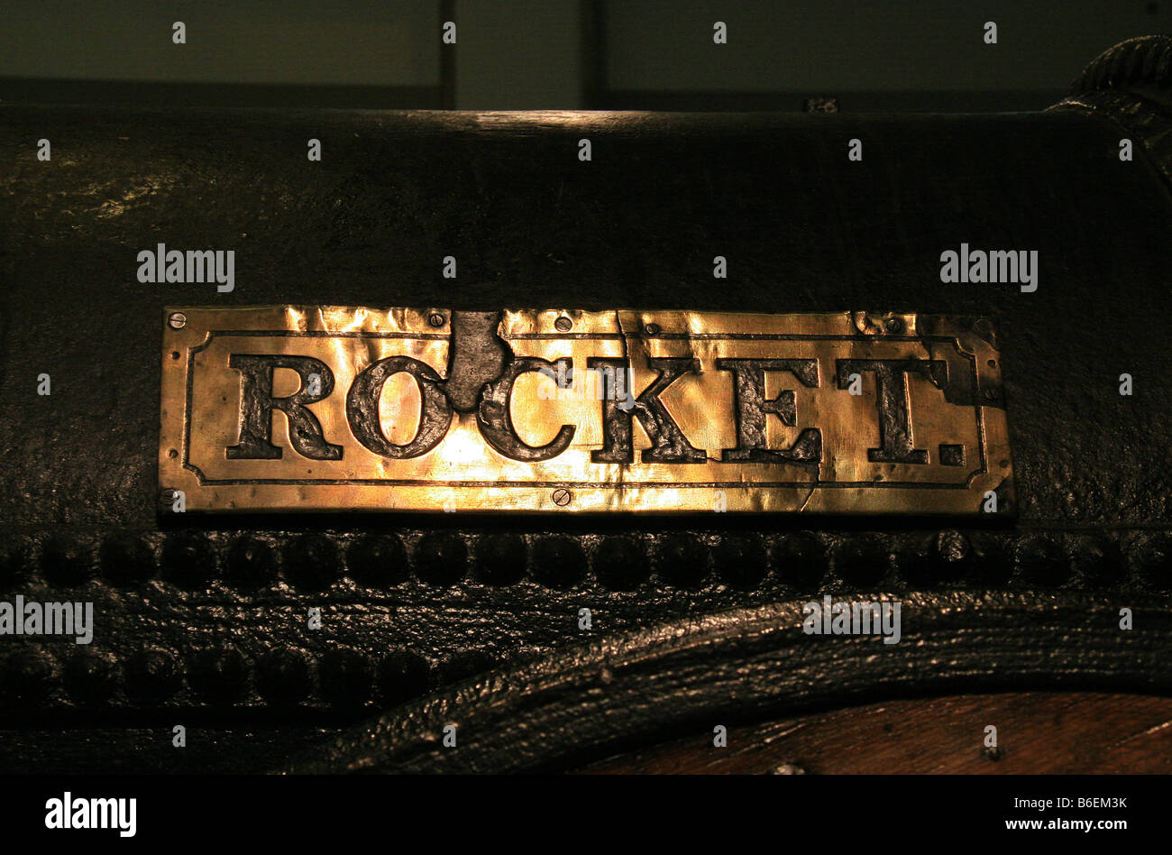 Plaque de base sur Stephensons Rocket exposée au Science Museum de Londres. (ISO 1000) Banque D'Images