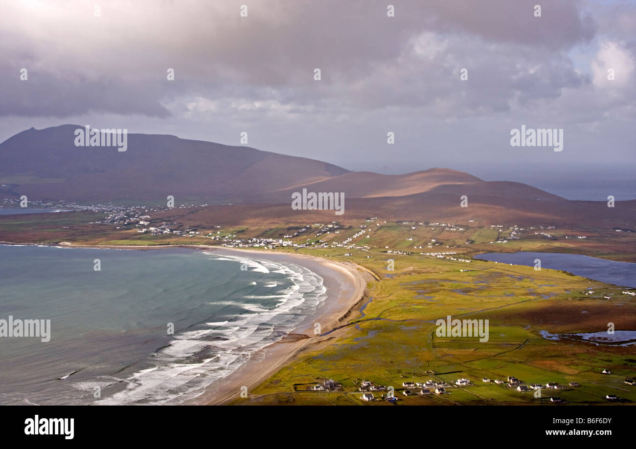 Keem Bay et plage de quille sur Achill Island, République d'Irlande Banque D'Images