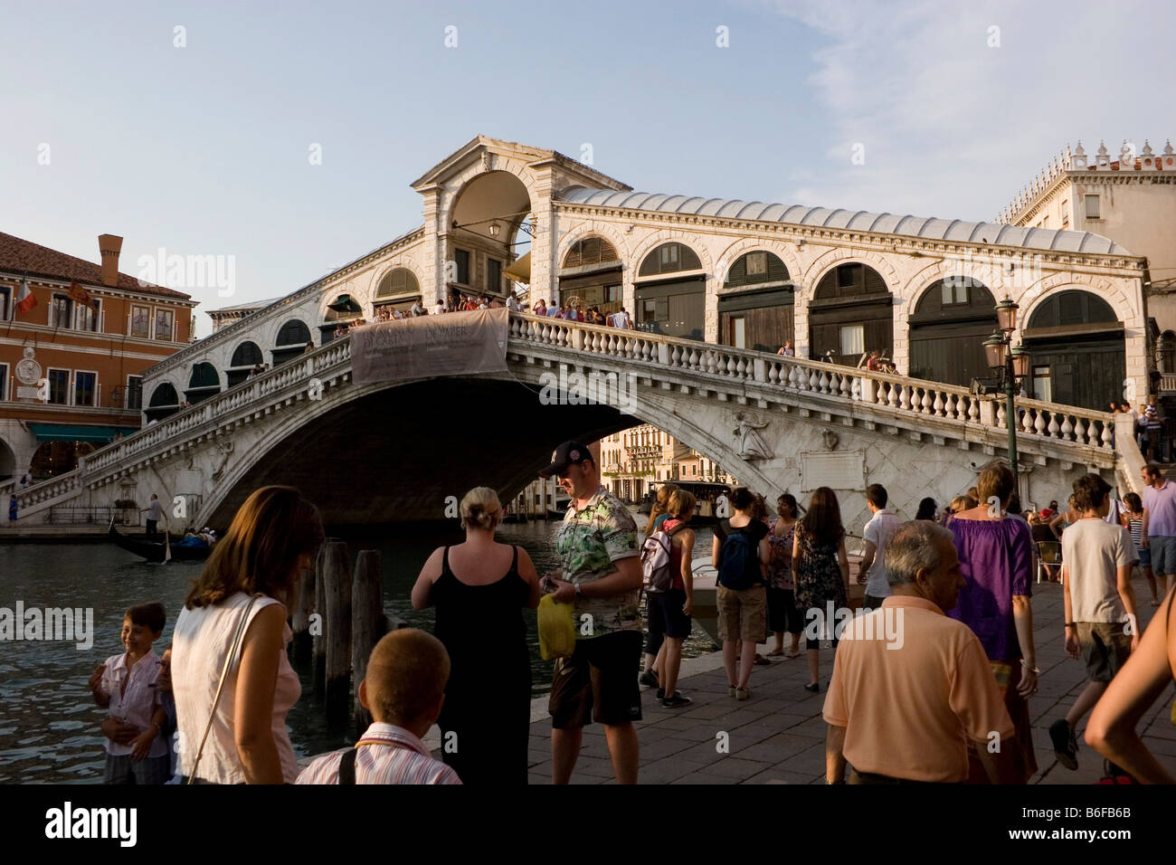 Pont du Rialto Pont du Rialto, Venise, Italie, Europe Banque D'Images