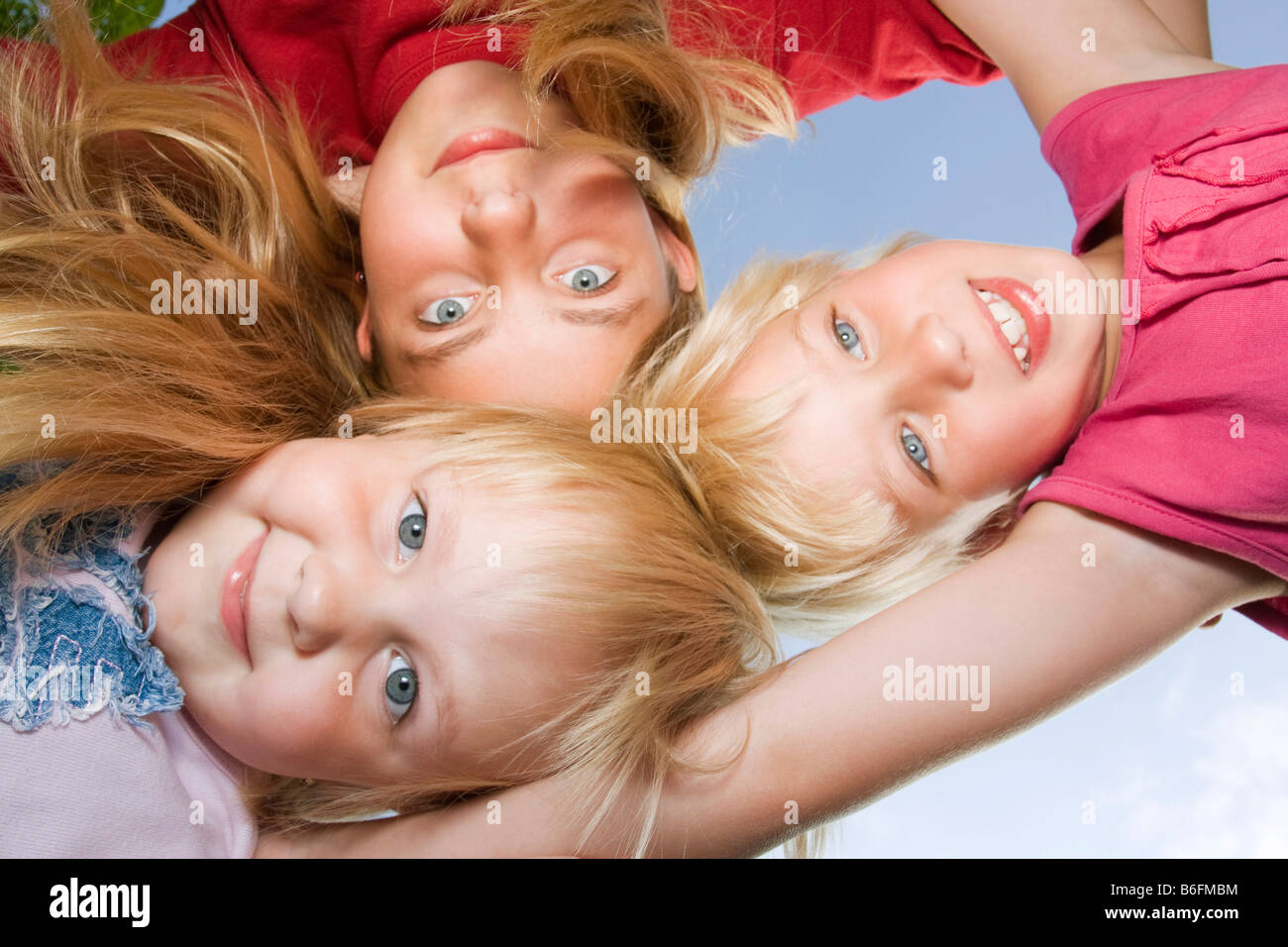 Trois sœurs, 5 ans, 13 et 7 ans Banque D'Images