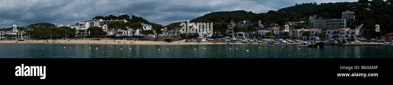 Une vue panoramique tourné de Llafranc, sur la Costa Brava Espagne Banque D'Images