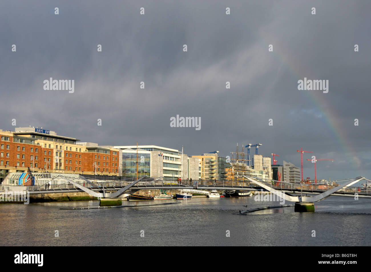 Seán O Casey Bridge Dublin Docklands Banque D'Images