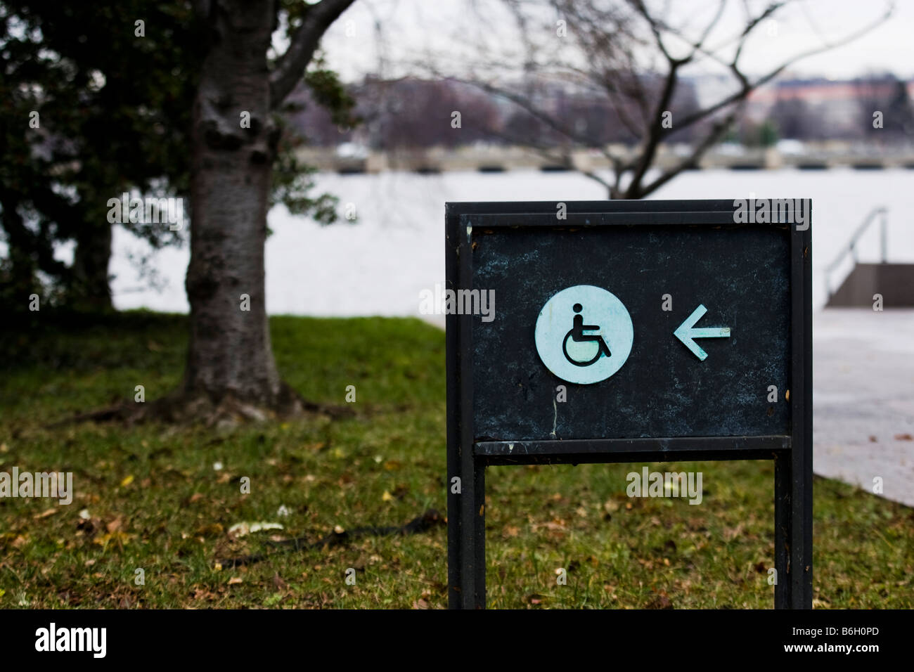 panneau handicapé Banque D'Images