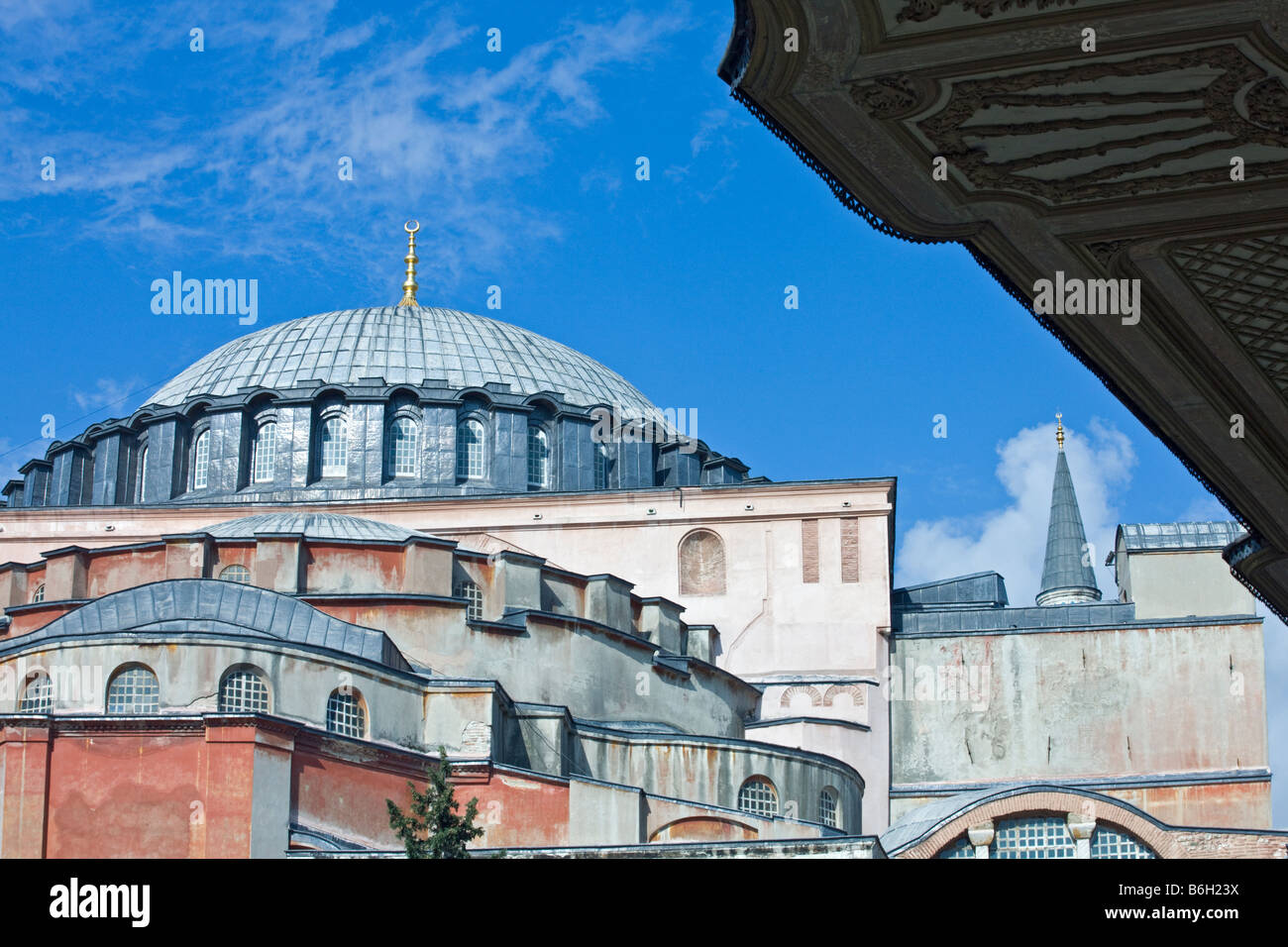 Sainte Sophie, Istanbul, Turquie, de la fontaine du Sultan Ahmad III. Banque D'Images