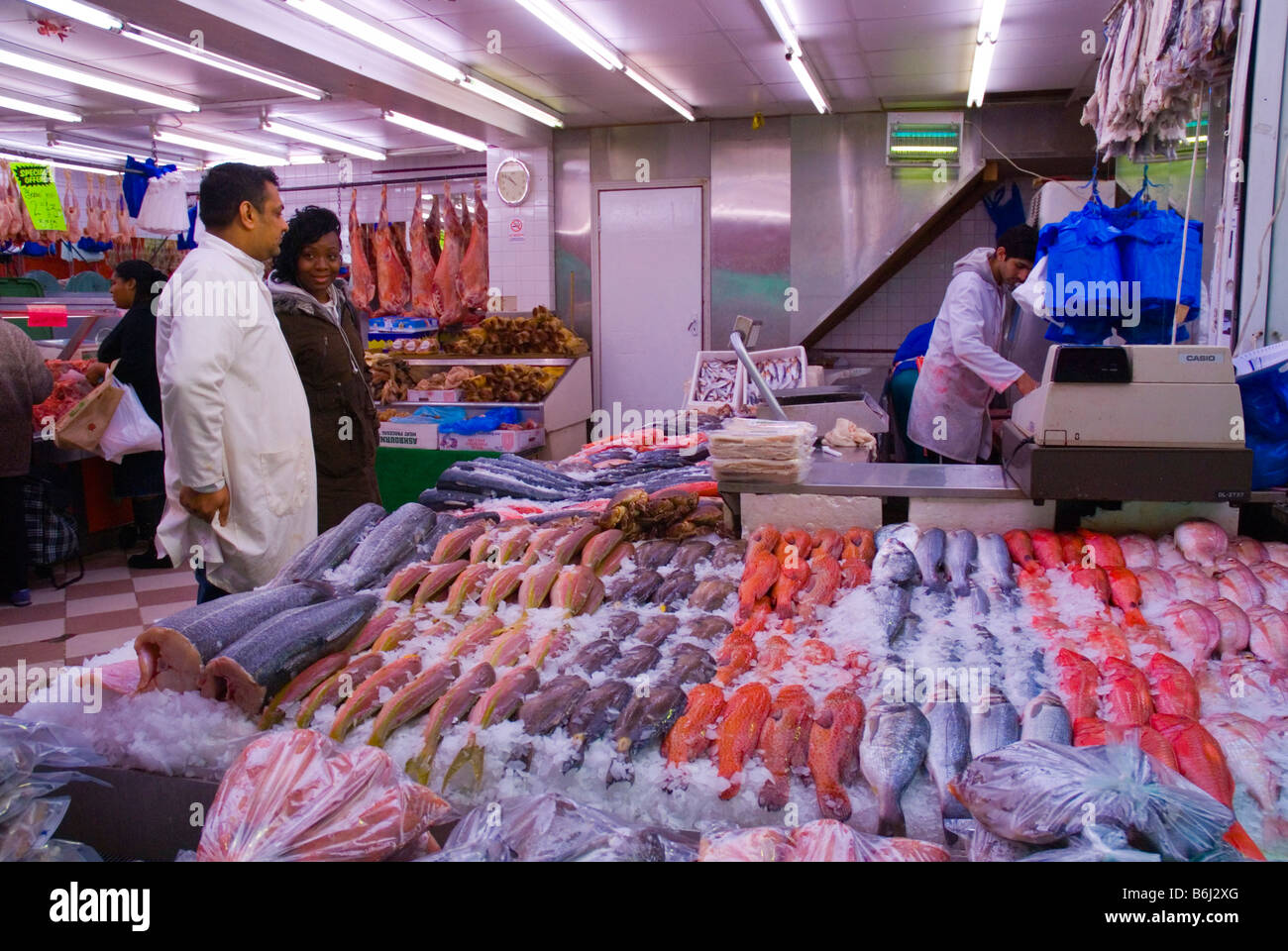 Poissonnier à Brixton à Londres Angleterre Royaume-uni Banque D'Images