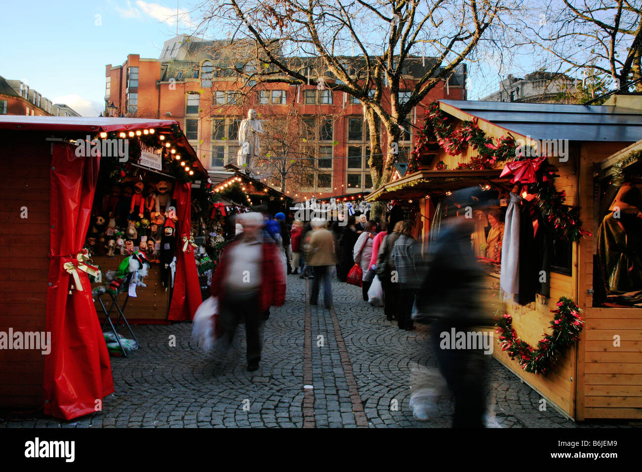 Marchés de Noël à l'Albert Square à Manchester Banque D'Images