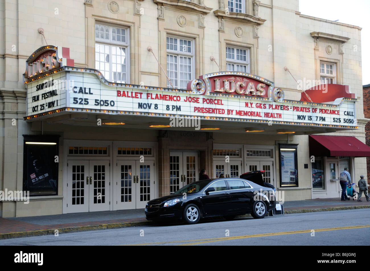 Le théâtre Lucas qui date de l'époque 1920 dans le quartier historique de Savannah, Géorgie, USA Banque D'Images