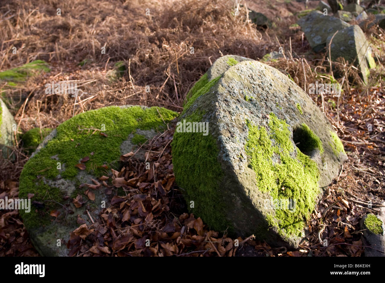 Hathersage meules Parc national de Peak District, Derbyshire Banque D'Images