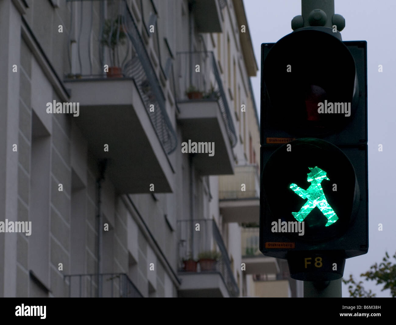Une caractéristique est l'Allemand walklight à Berlin, Allemagne. Banque D'Images