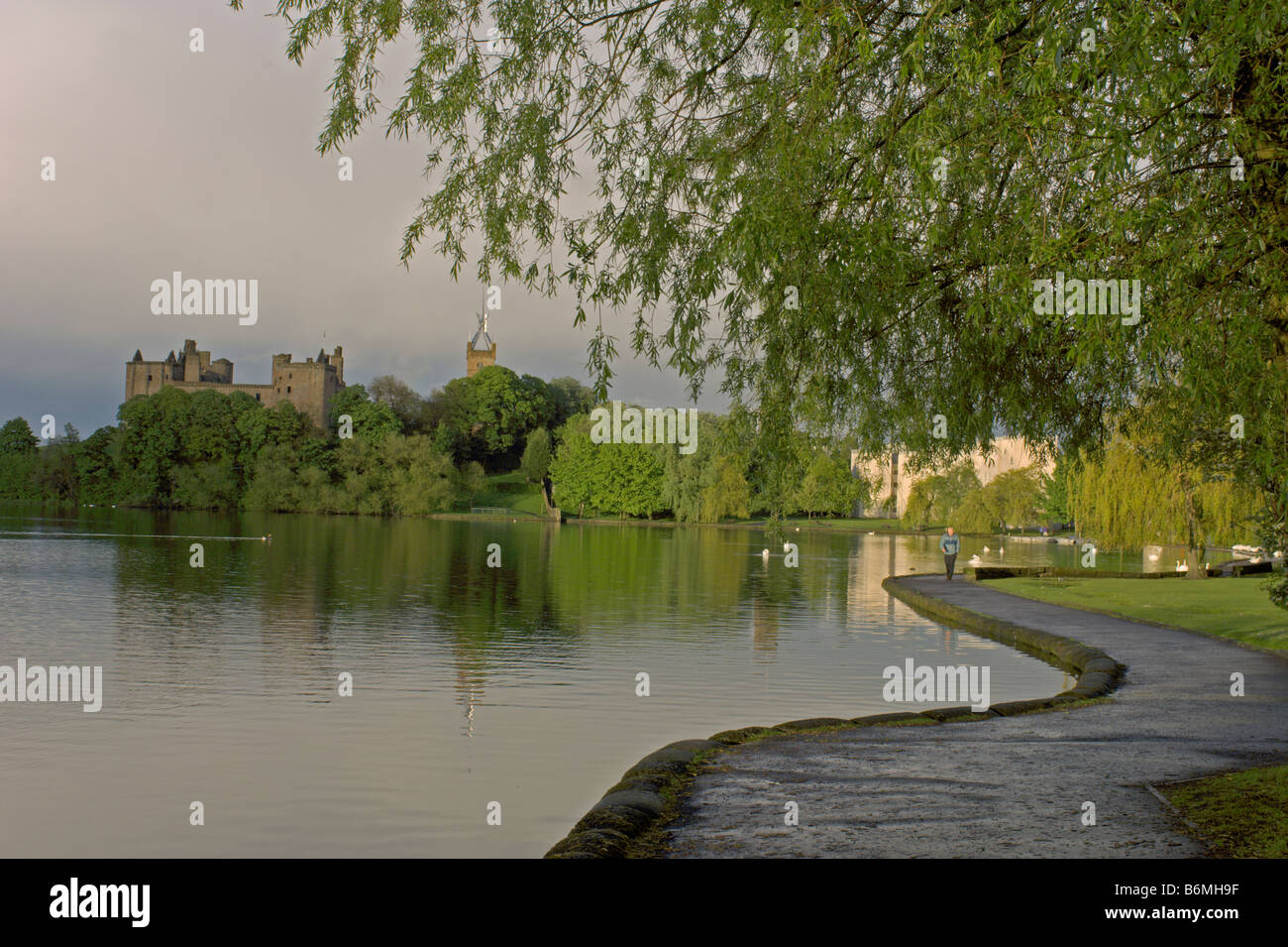 Le Palais de Linlithgow Linlithgow Loch West Lothian en Écosse Juin 2008 Banque D'Images